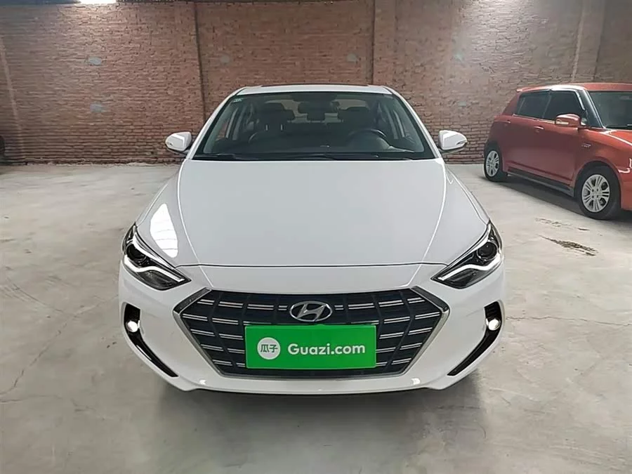 Hyundai elantra