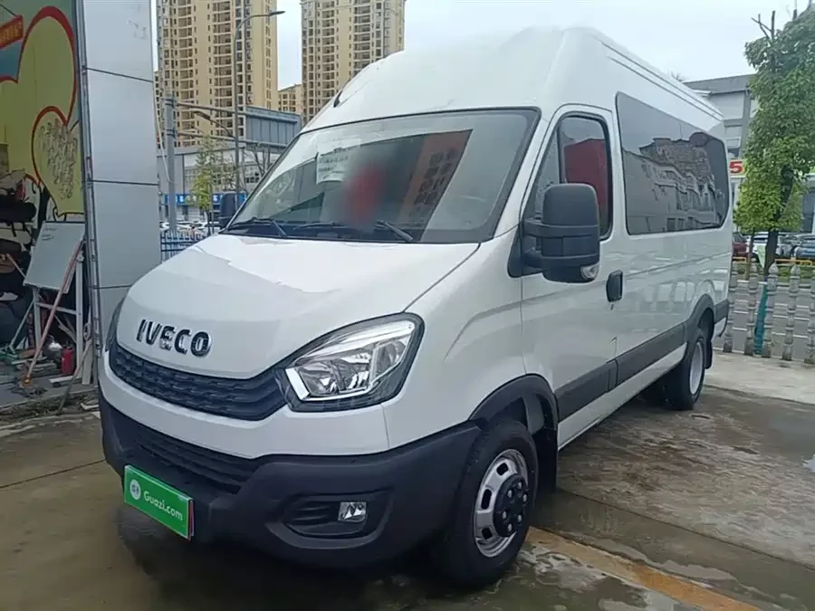 Iveco Wolfson