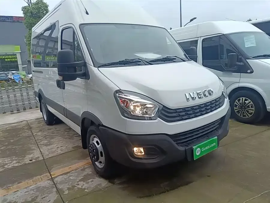 Iveco Wolfson