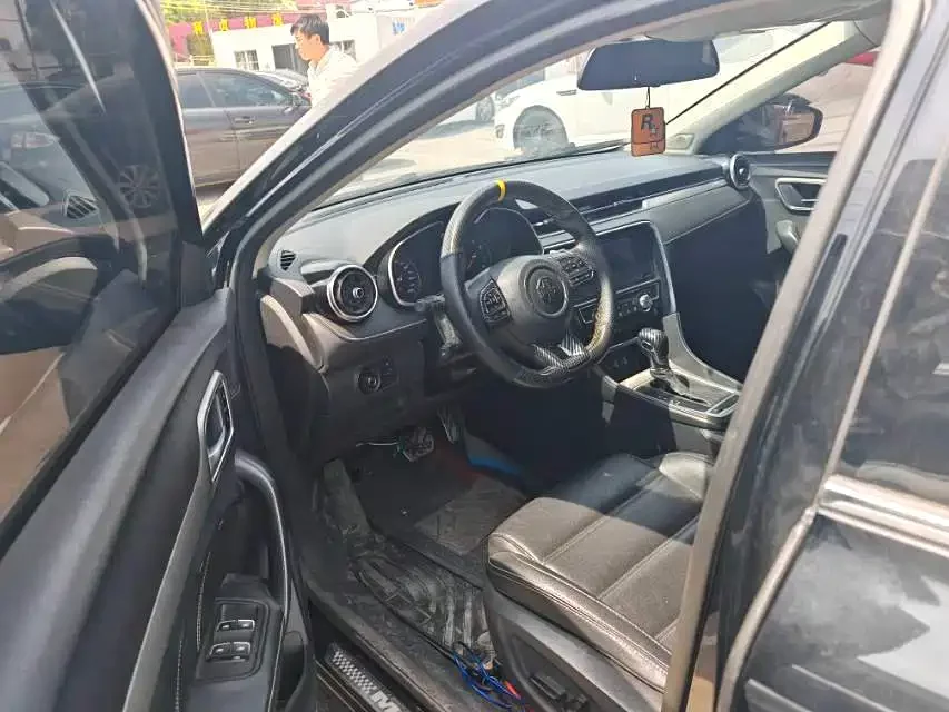 MG 6