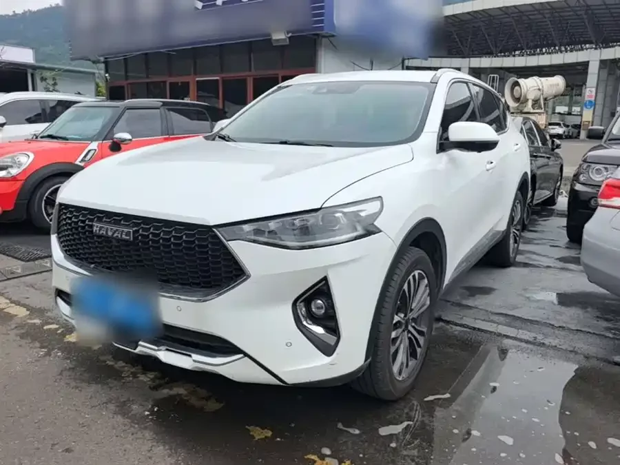 Haval F7