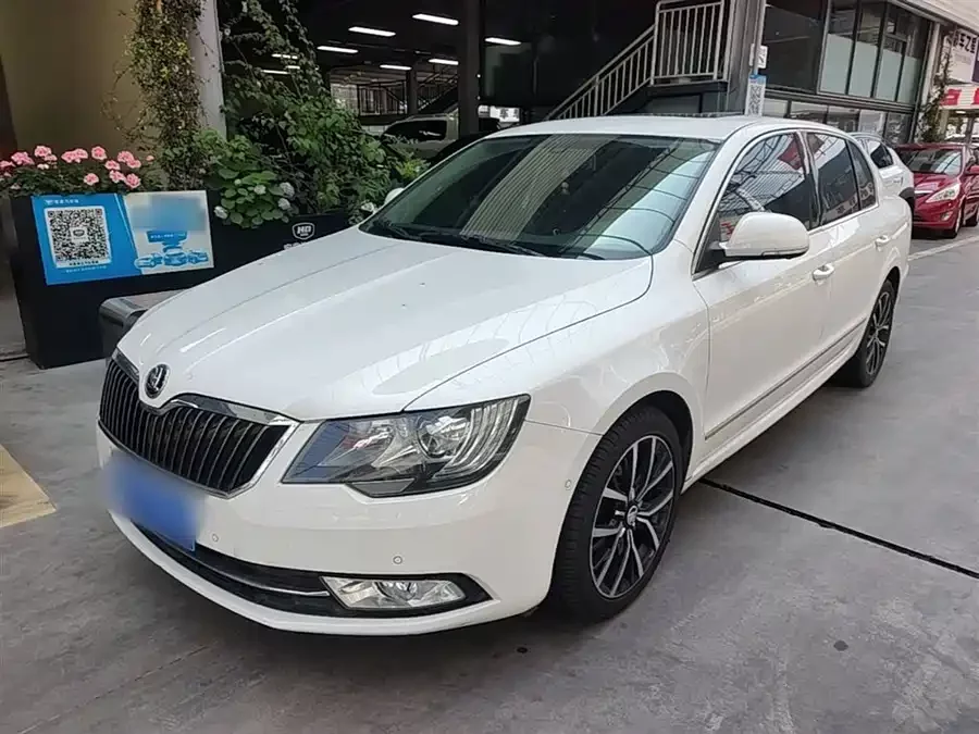 Skoda SuperB