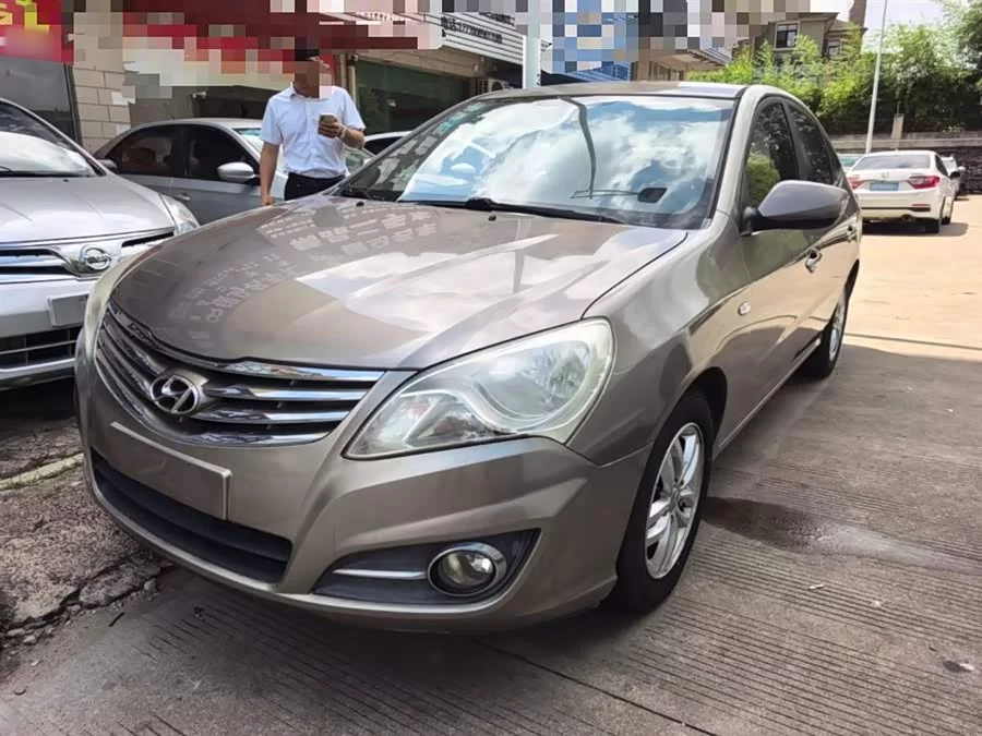 Hyundai Elantra / Celesta