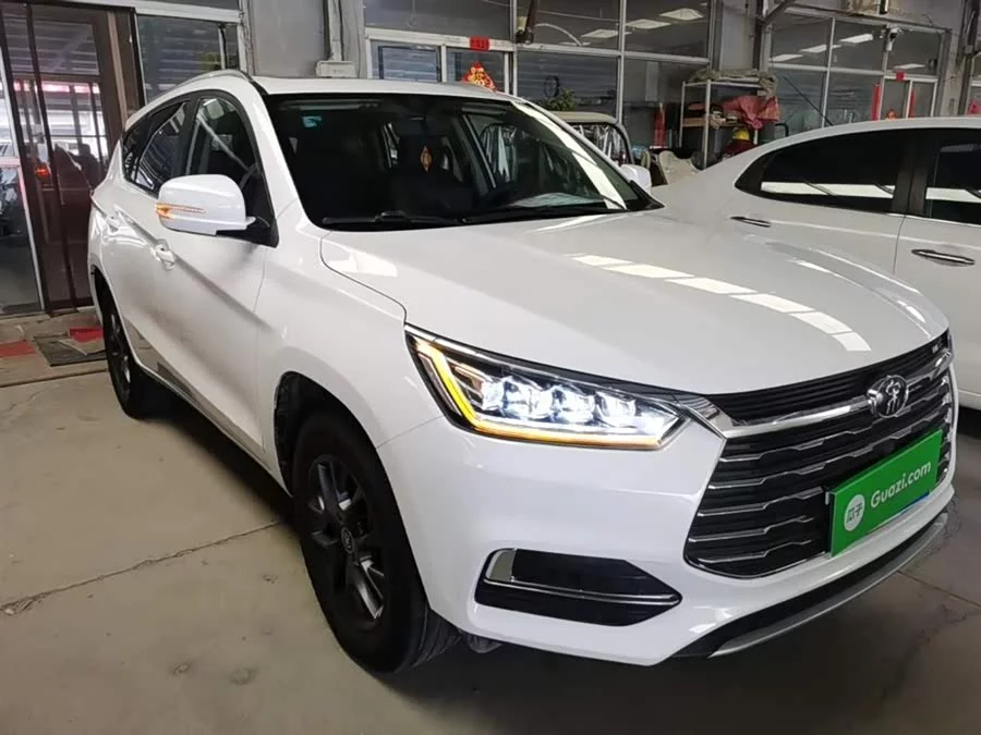 BYD Song