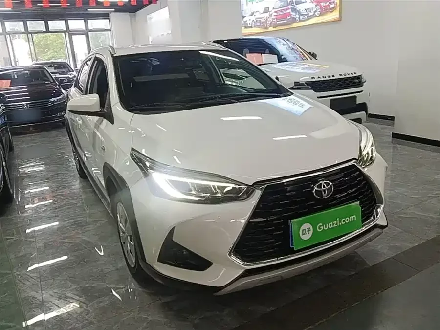 Toyota YARiS L