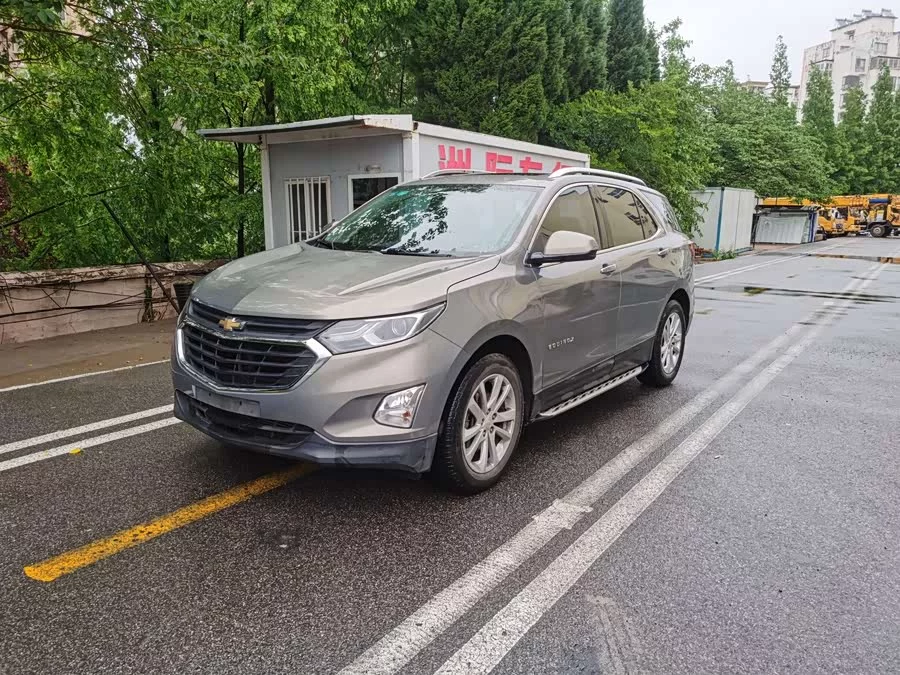Chevrolet Explorer