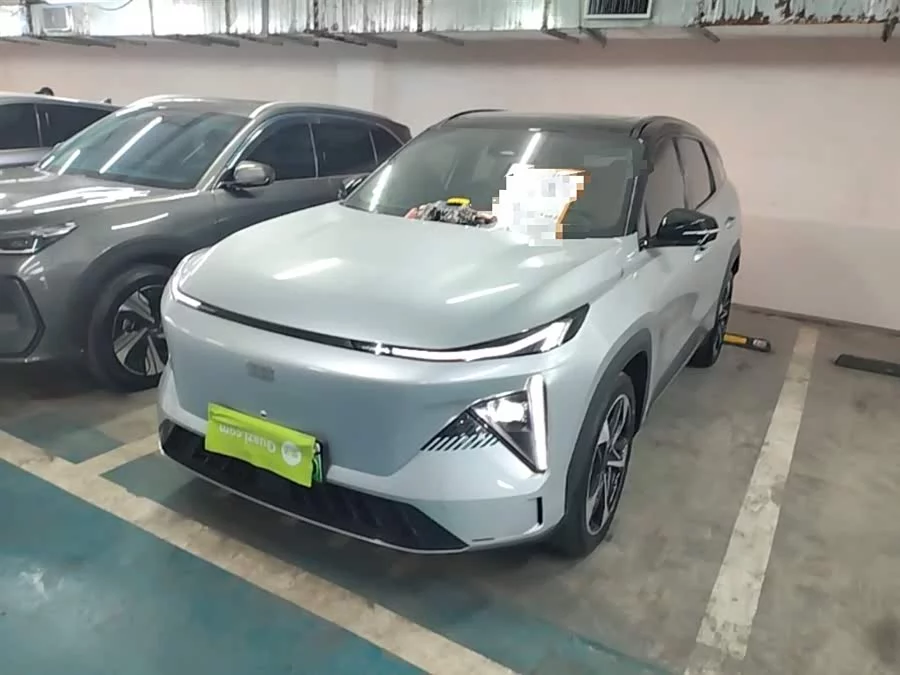 Geely Galaxy L7