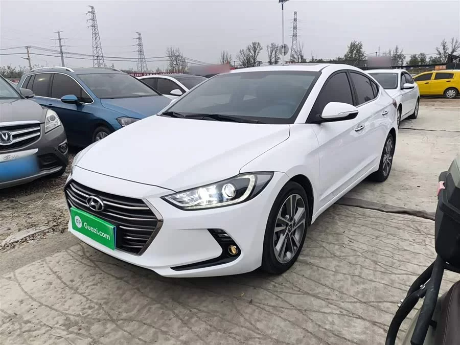 Hyundai elantra