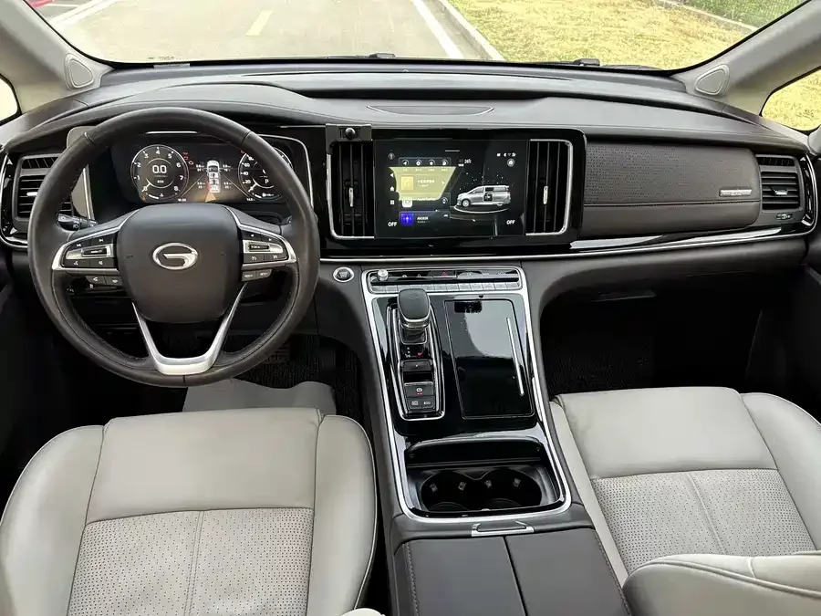 GAC Trumpchi M8