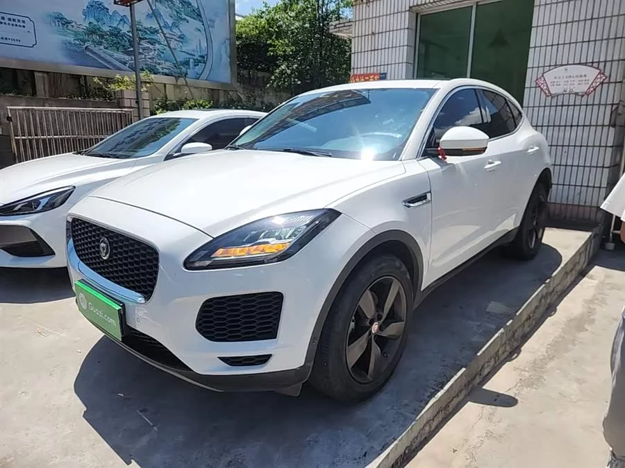 Jaguar E-PACE