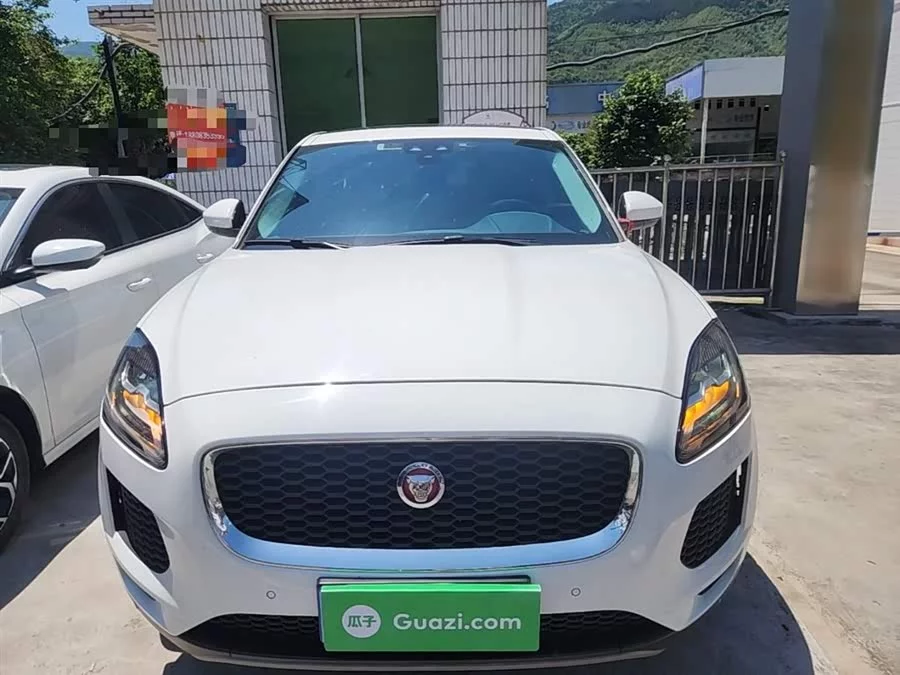 Jaguar E-PACE