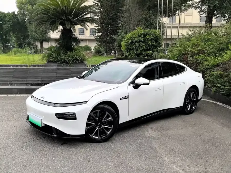 Xpeng P7