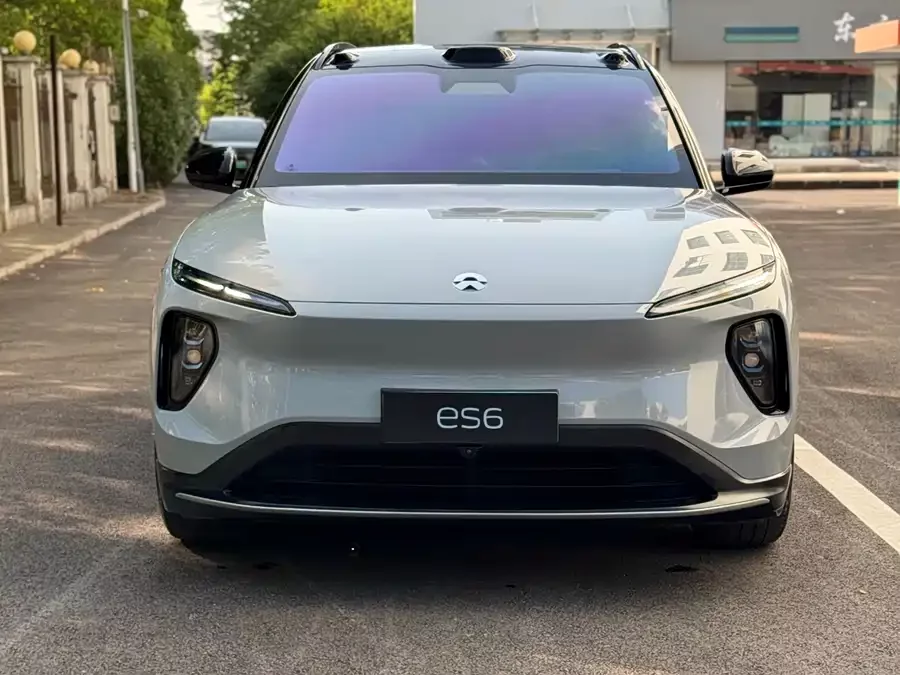 NIO ES6