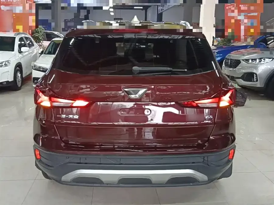 Jetta VS5