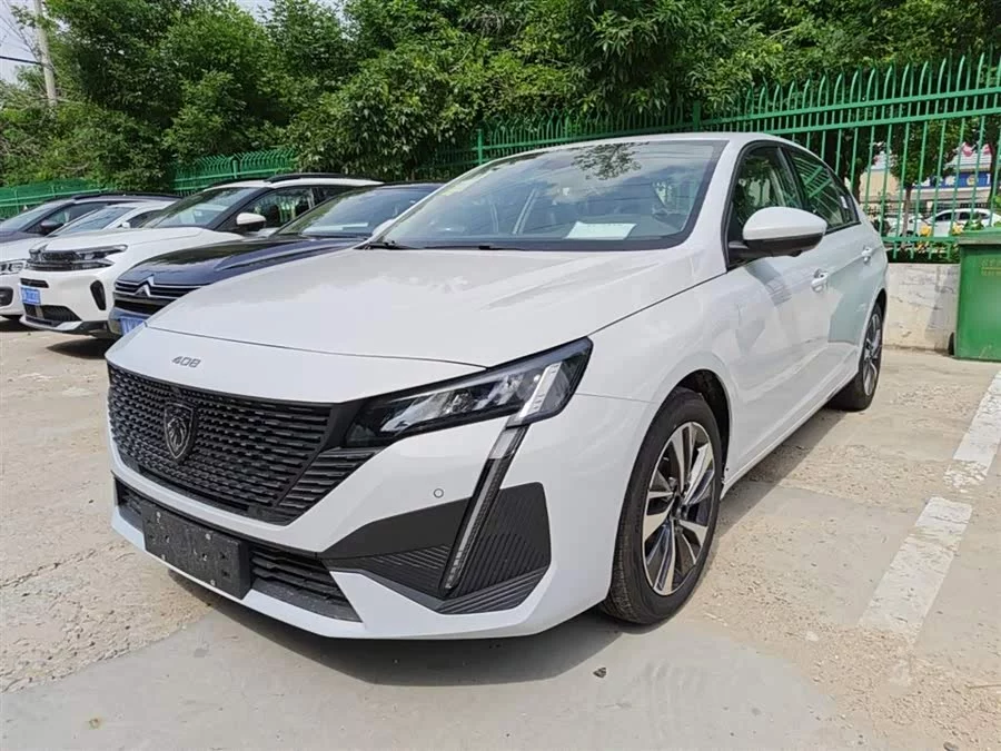 Peugeot 408