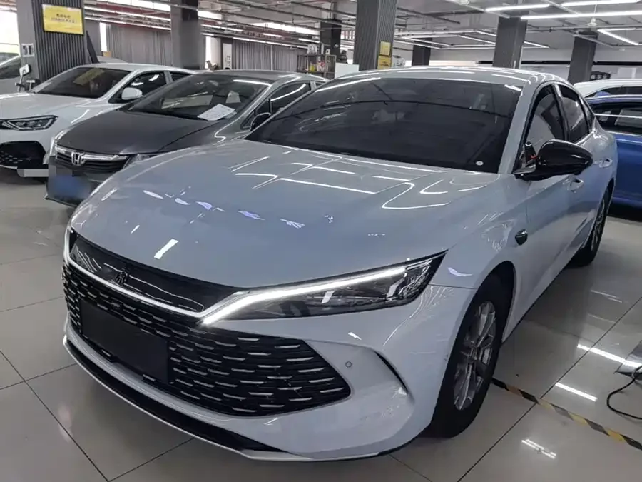 BYD Qin L