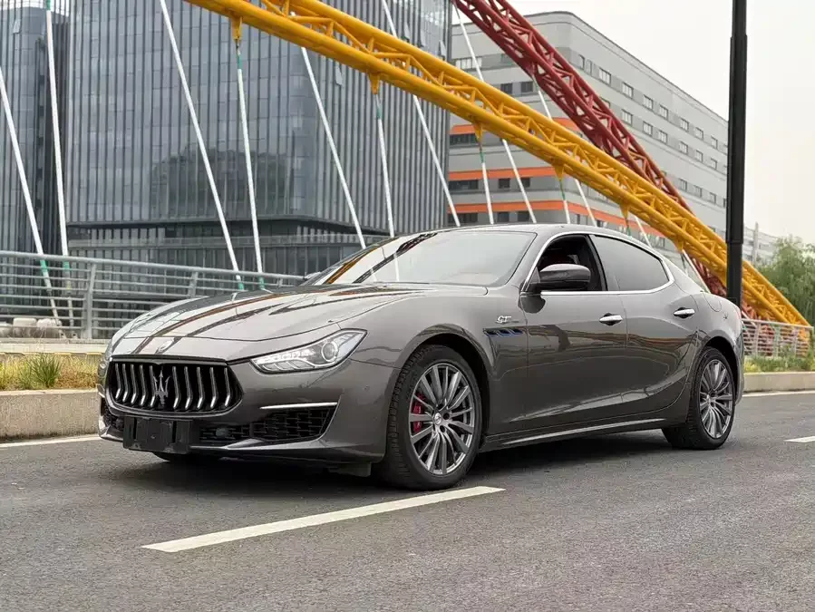 Maserati Ghibli