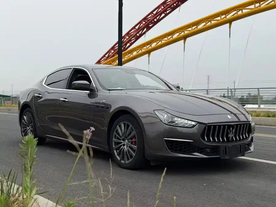 Maserati Ghibli