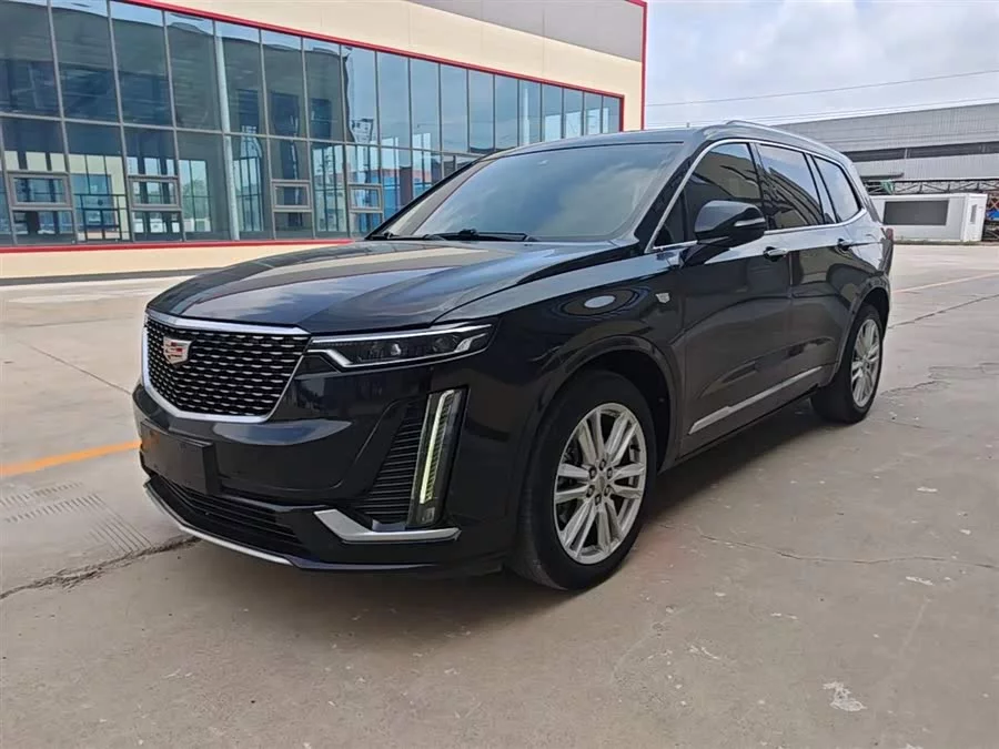 Cadillac XT6