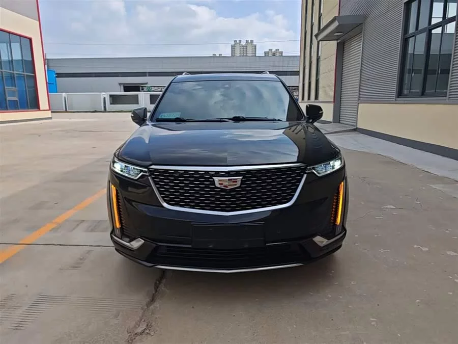 Cadillac XT6