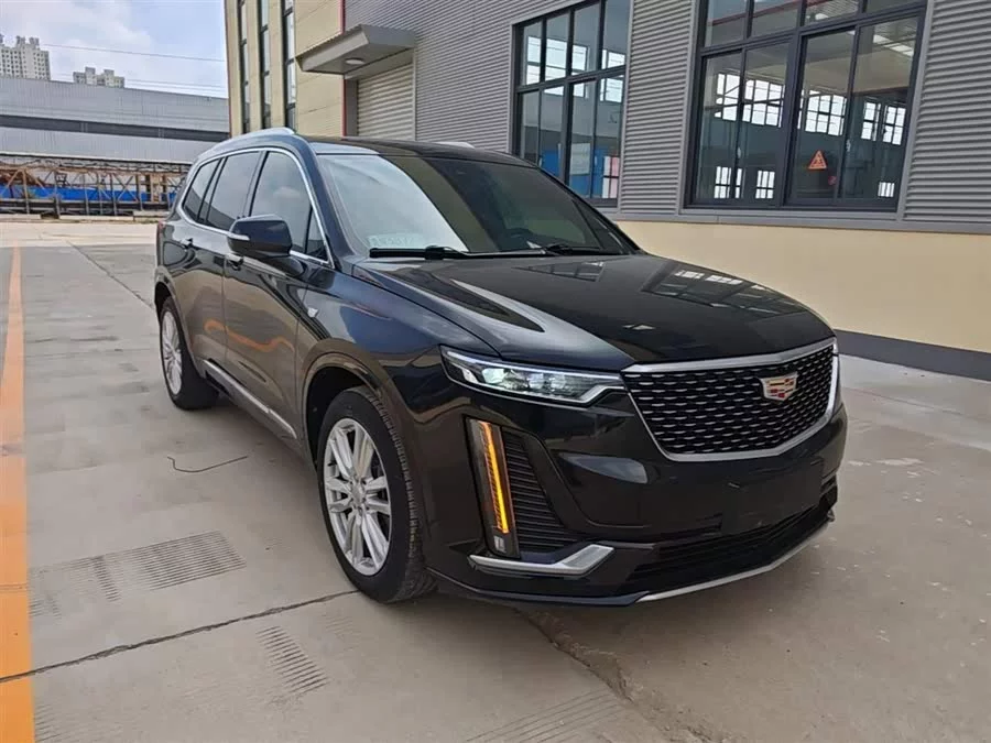 Cadillac XT6