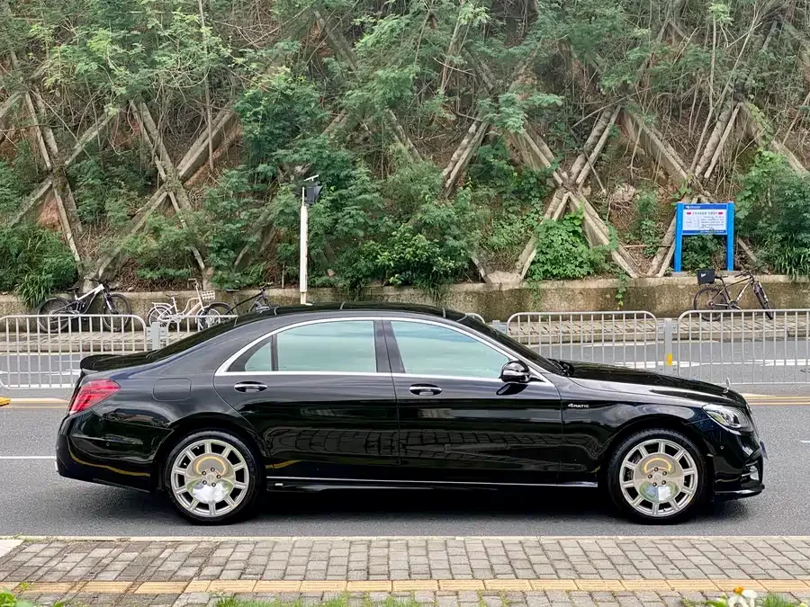 Mercedes Benz S class