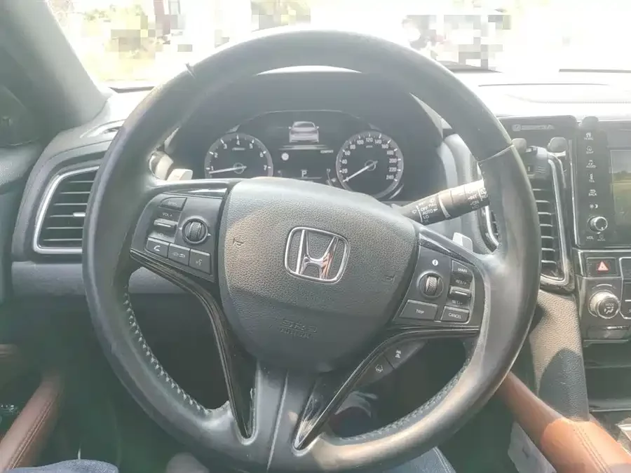 Honda UR-V