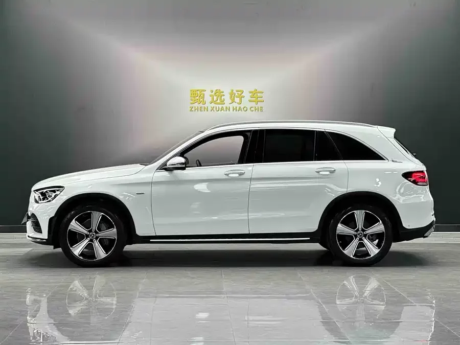 Mercedes Benz GLC