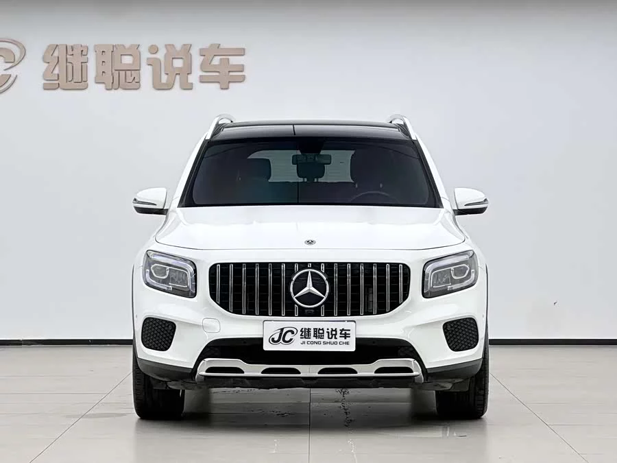 Mercedes Benz GLB