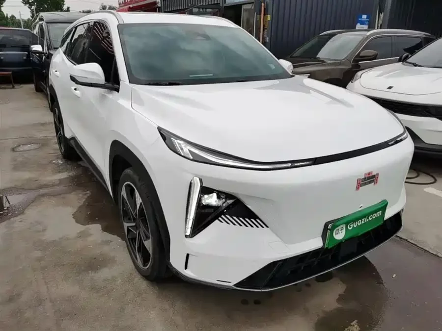 Geely Galaxy L7