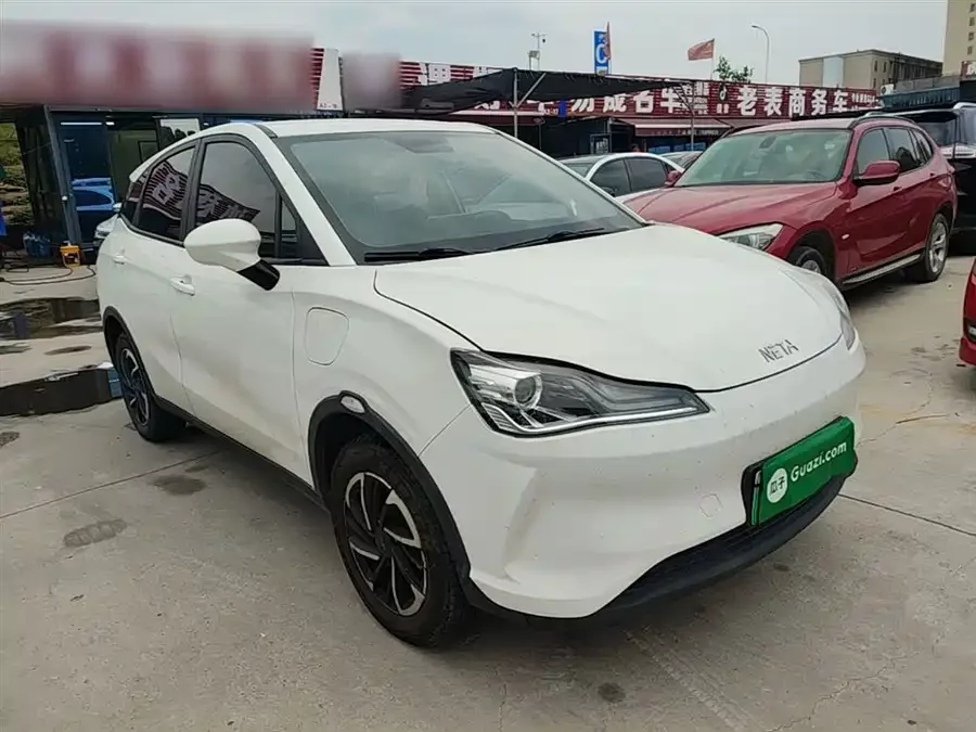 NETA Nezha V