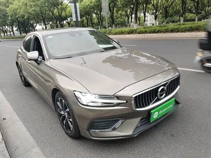 Volvo S60