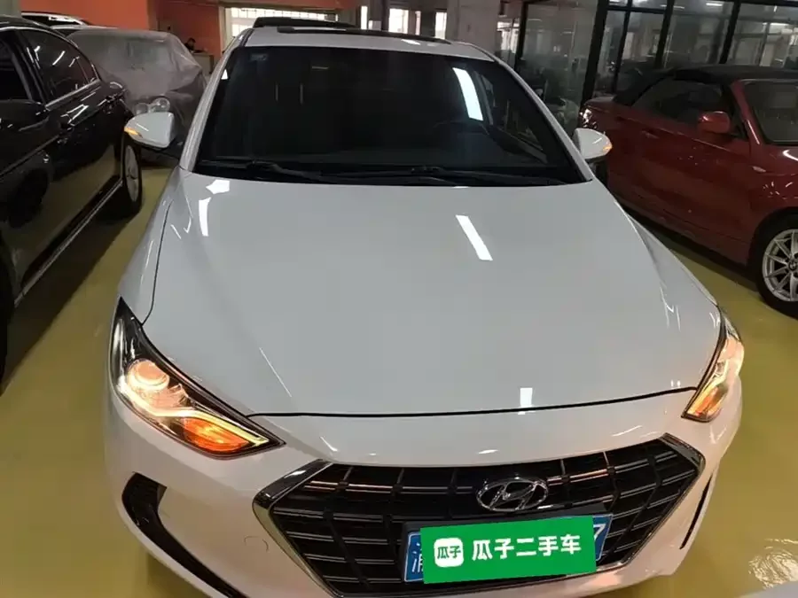 Hyundai elantra
