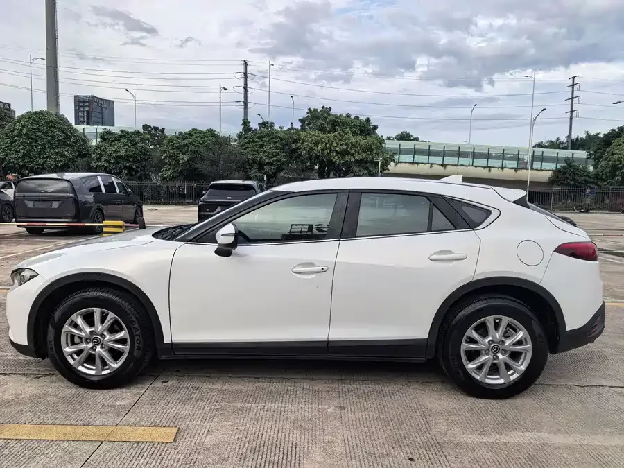 Mazda CX-4