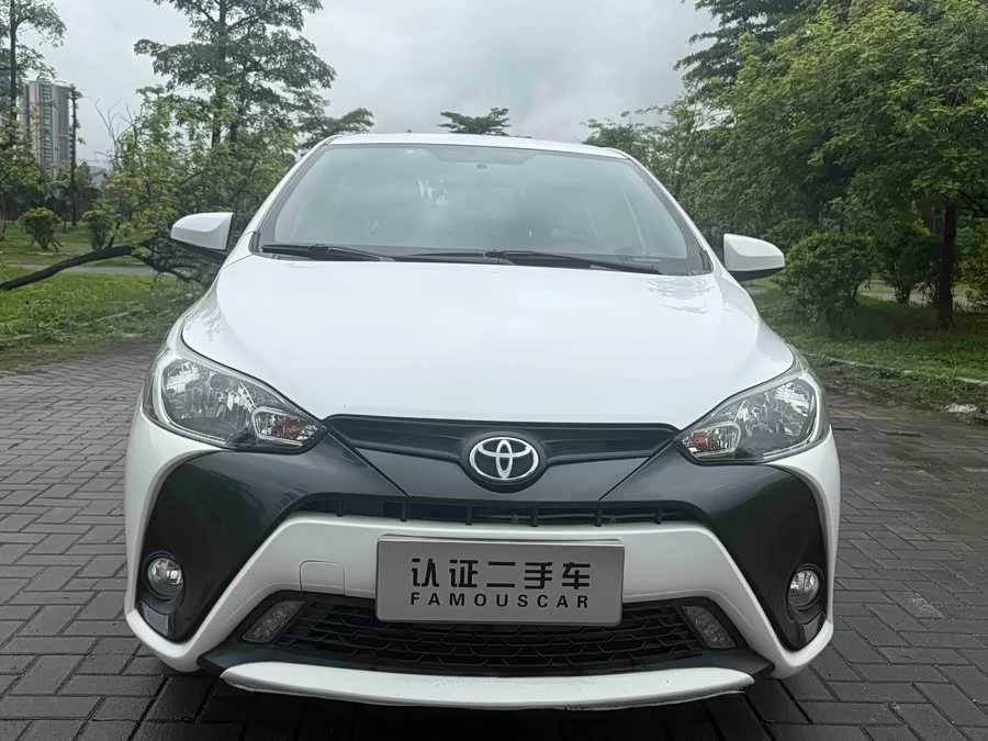 Toyota YARiS L