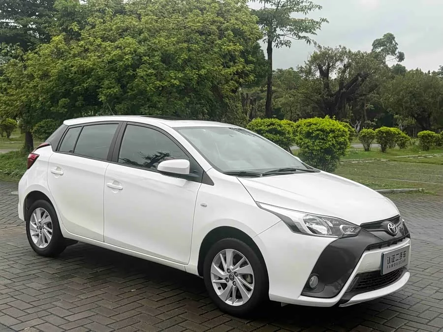 Toyota YARiS L