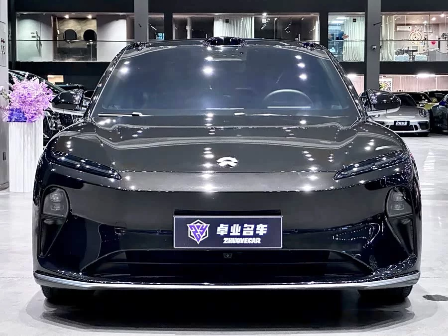 NIO ET5T