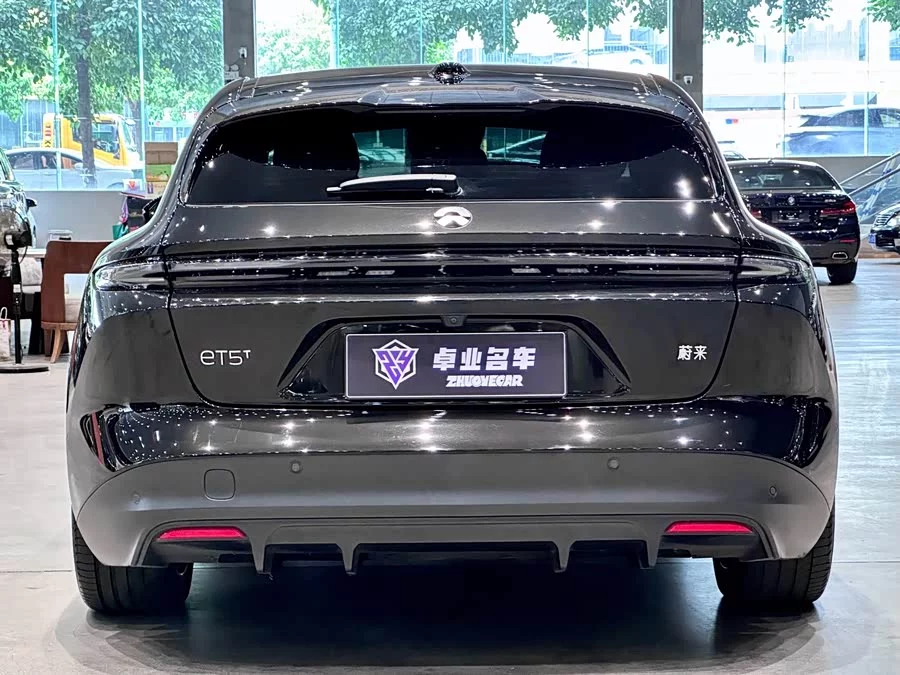 NIO ET5T