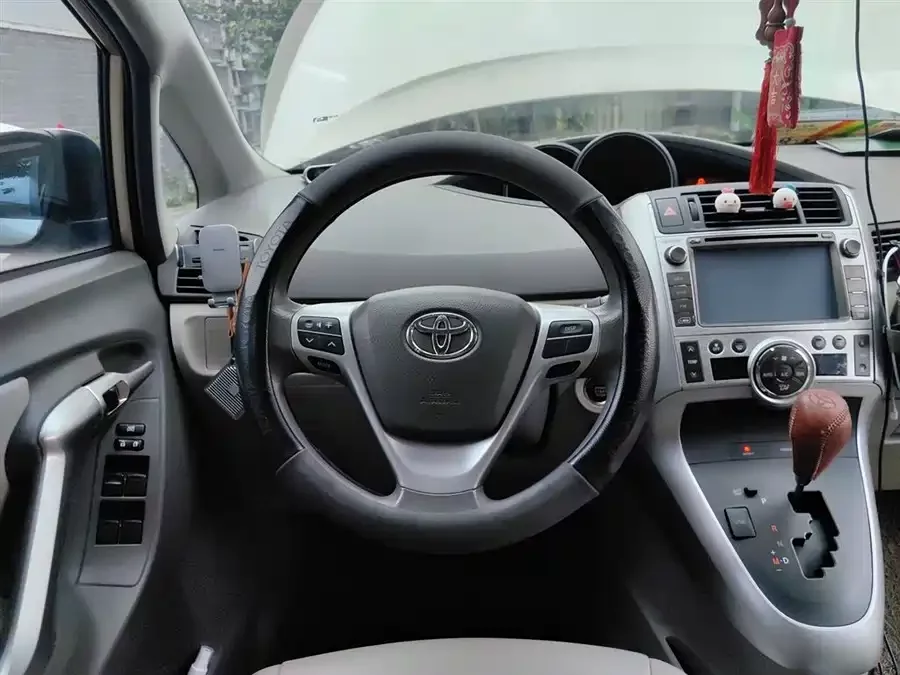 Toyota Verso / EZ