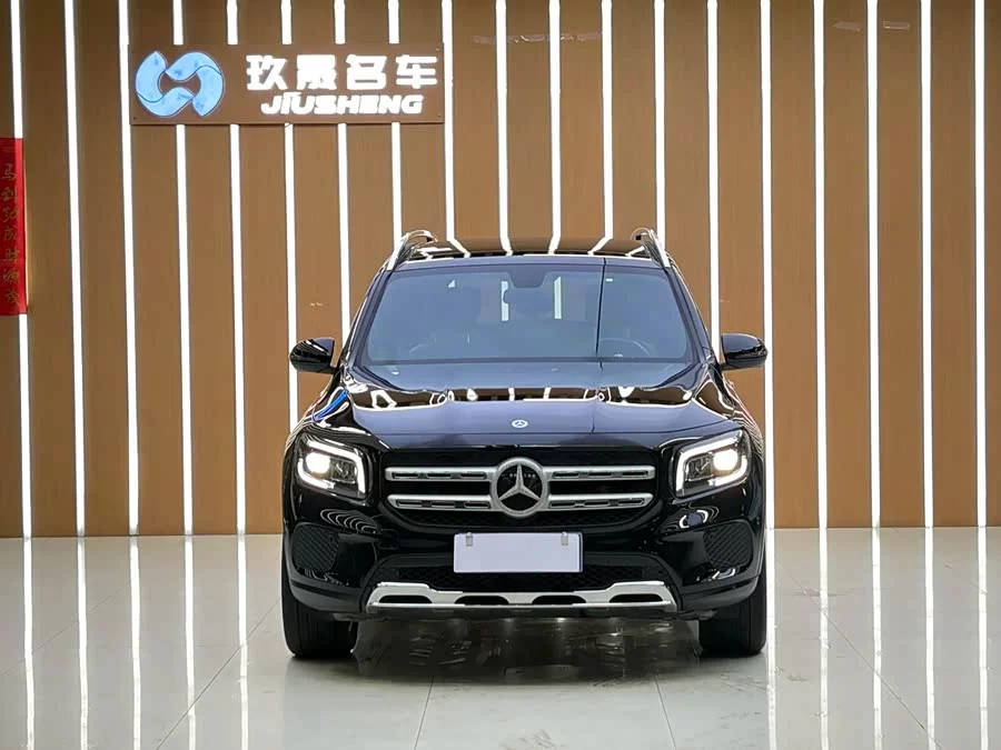 Mercedes Benz GLB