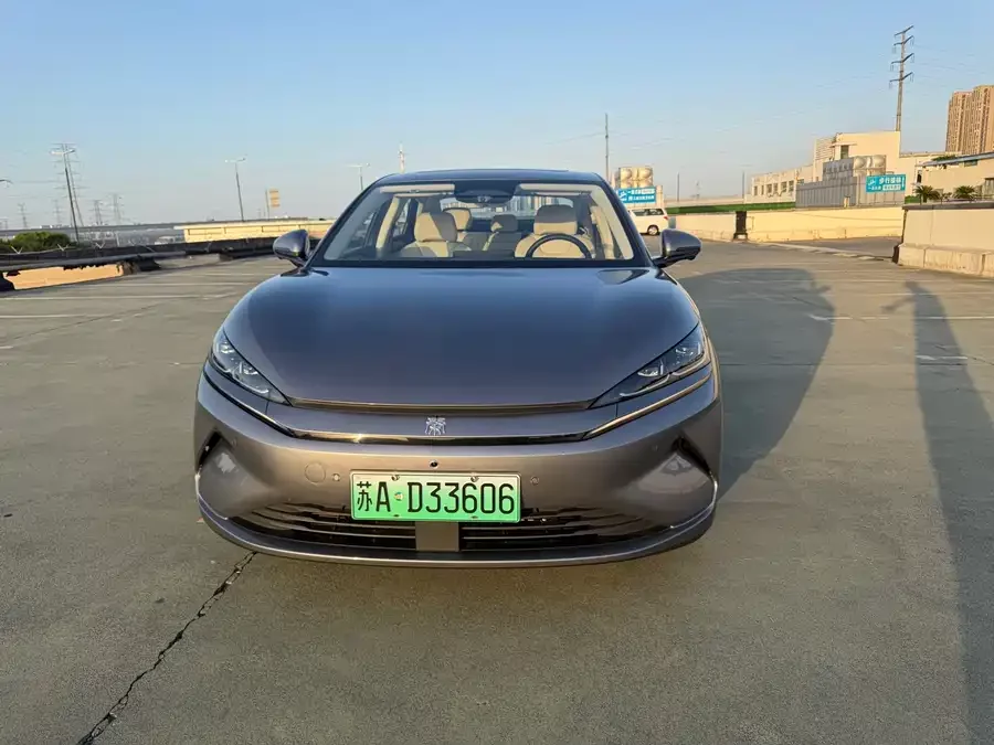 BYD Qin L