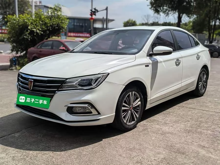 Roewe i5