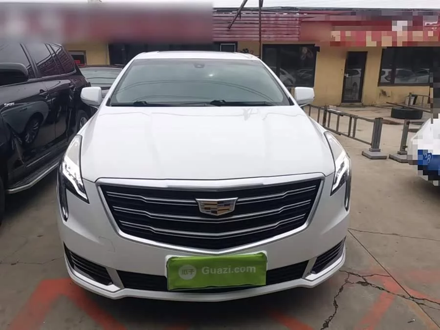 Cadillac XTS