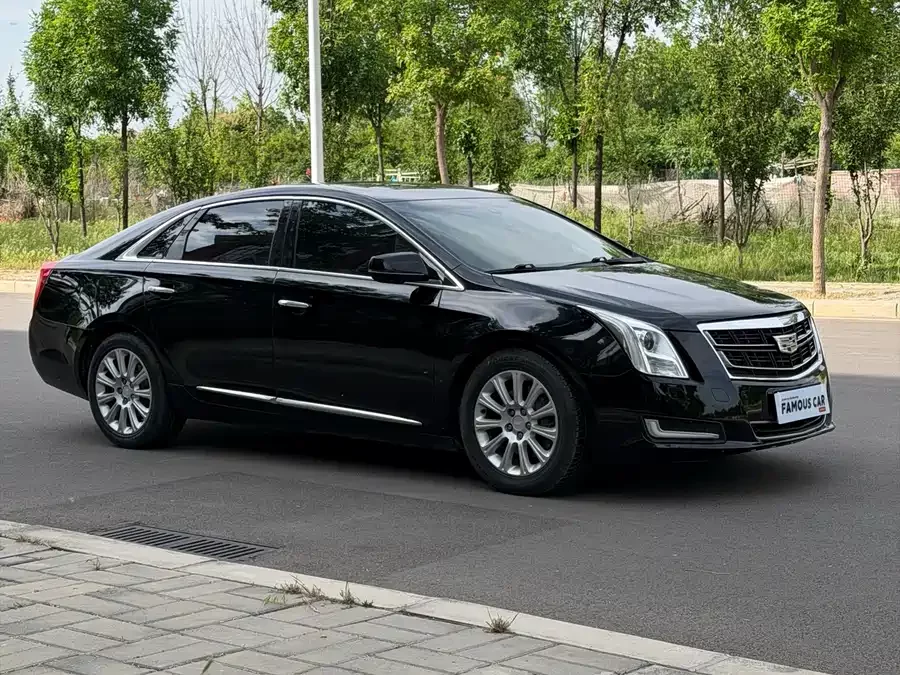 Cadillac XTS