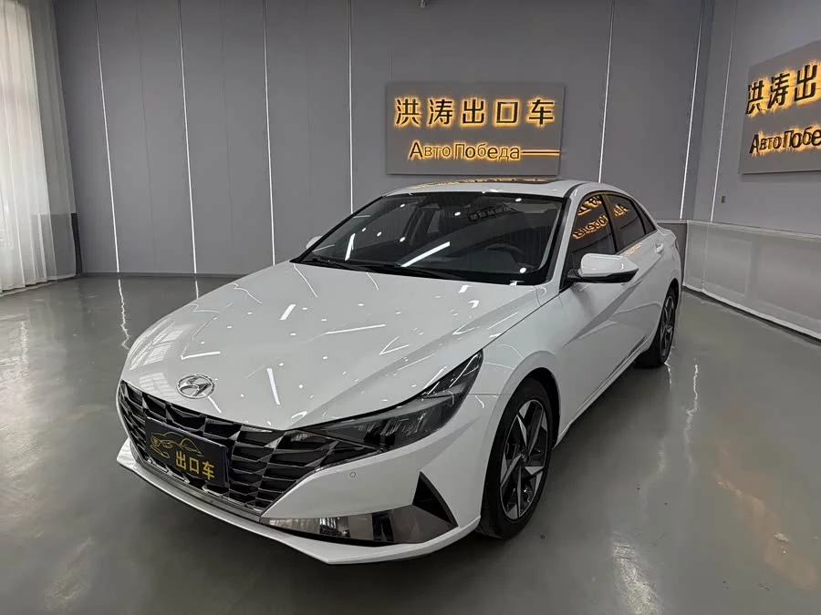 Hyundai Elantra