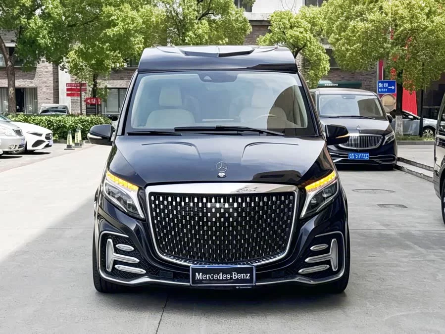 Mercedes Benz Class V