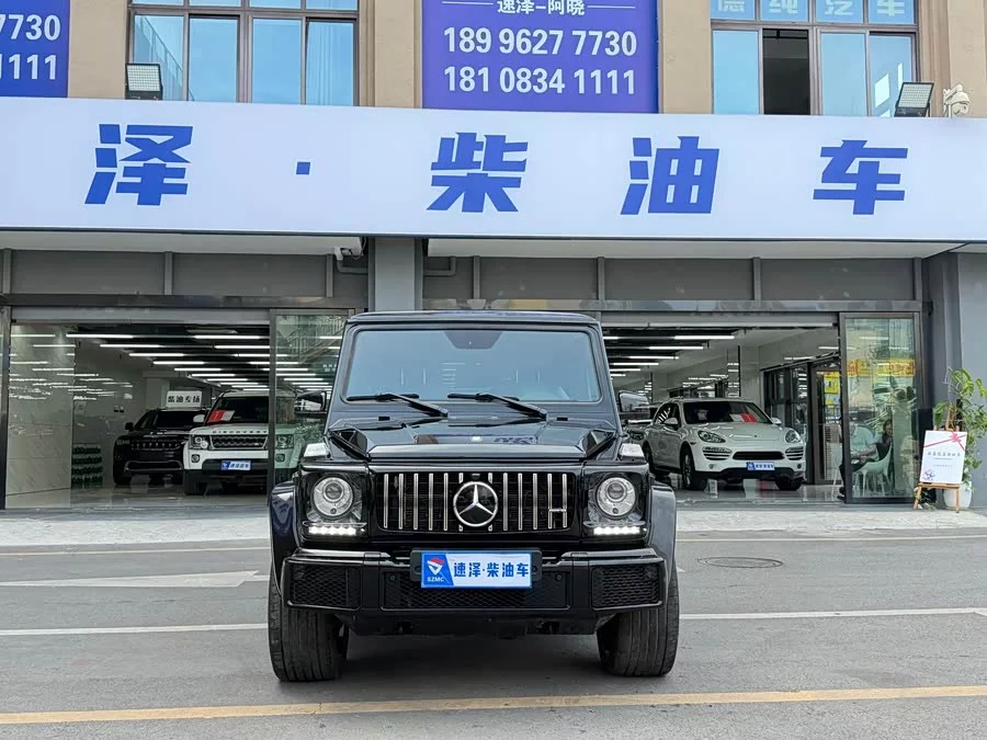 Mercedes Benz G-rated