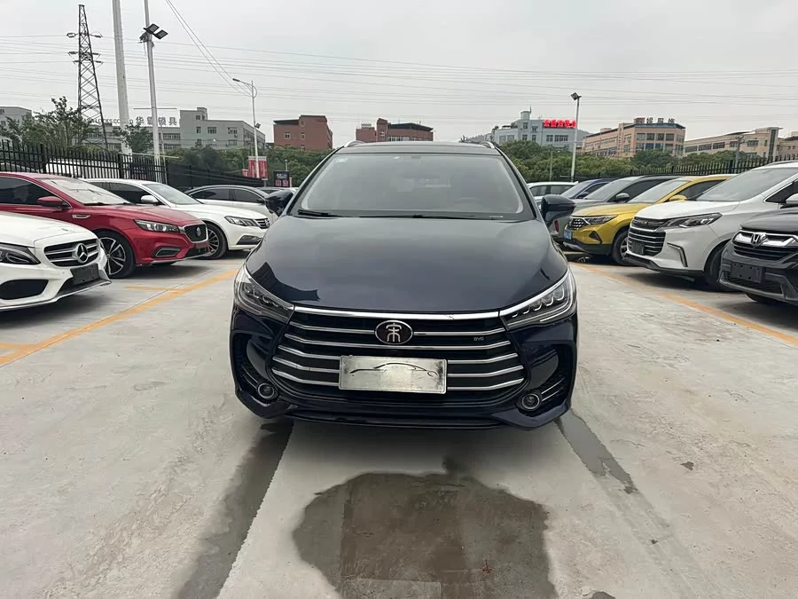 BYD Song MAX