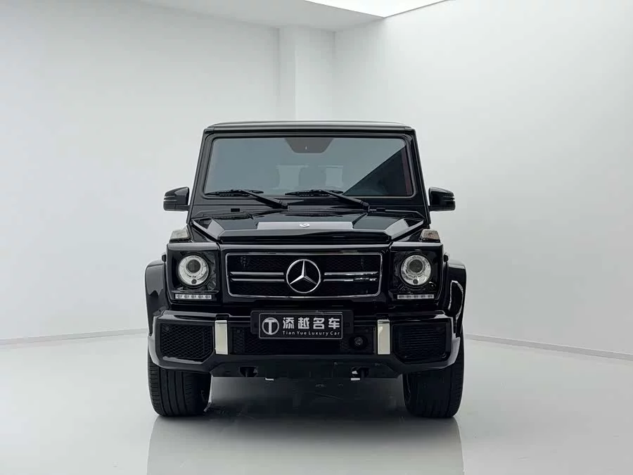Mercedes Benz G-rated