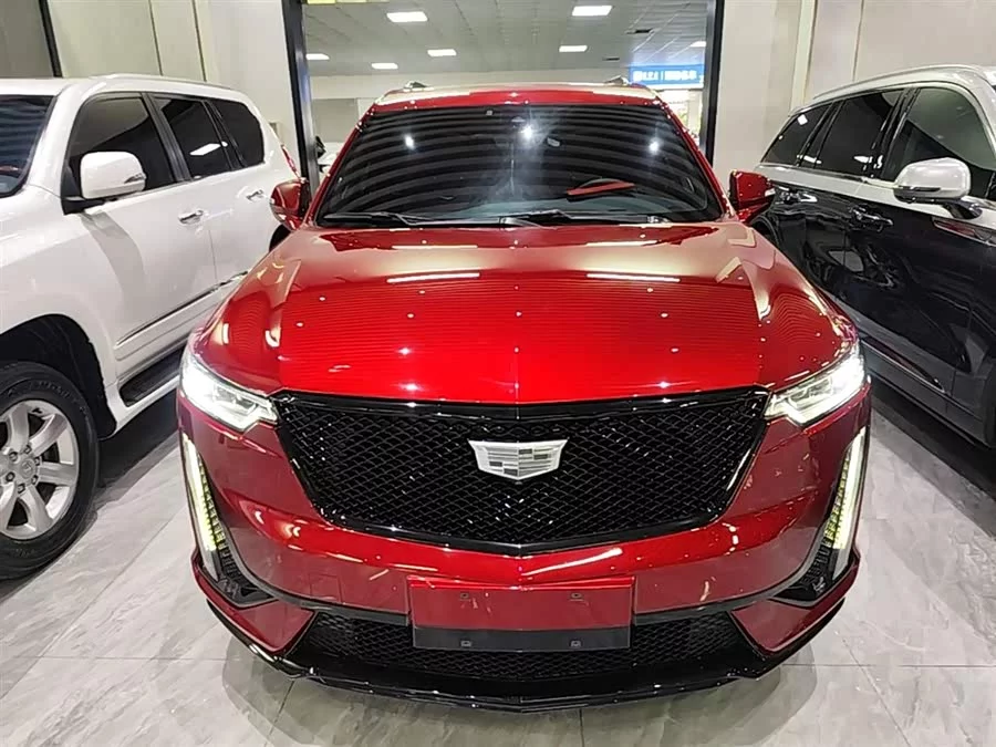 Cadillac XT6